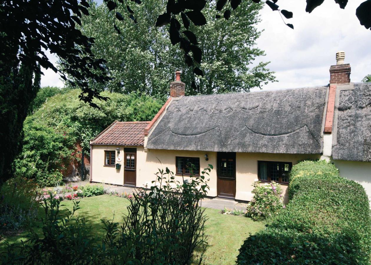 Rose Cottage - E2352 Catfield المظهر الخارجي الصورة